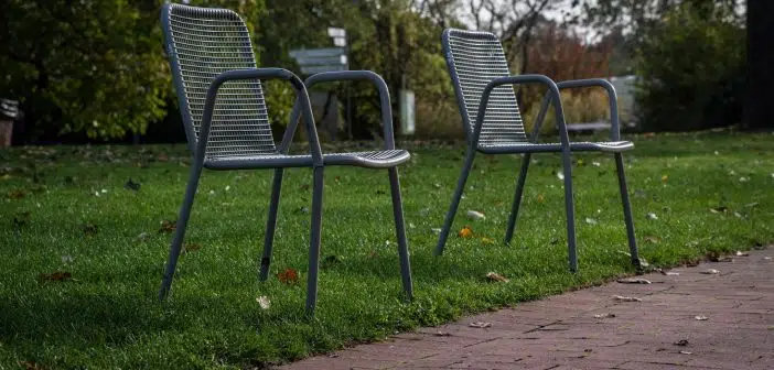 Opter pour les fauteuils de jardin résine tressée : quels avantages ?